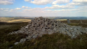 Carn Fach Bugeilyn