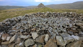 Drosgol Carneddau Cairn (I)