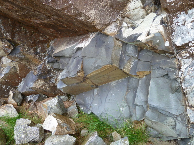 Click for full size image of Graig Lwyd Neolithic Axe Factory (PID:159382) Graig Lwyd Neolithic Axe Factory