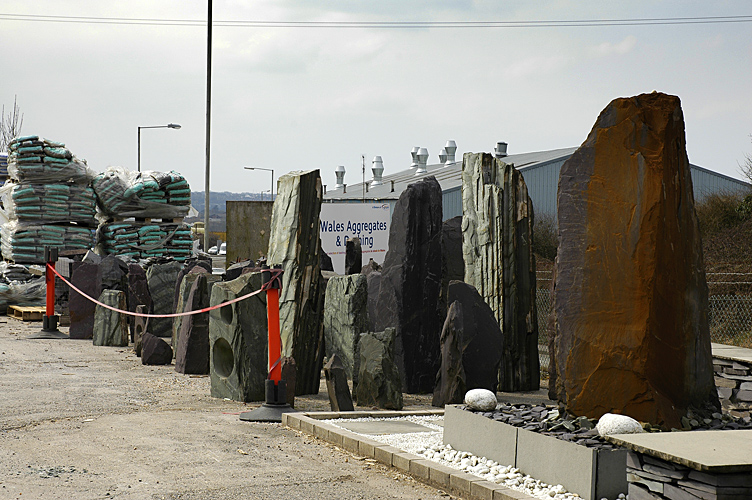 Click for the gallery page to add comments and vote (PID:104990) Simondston Cairn