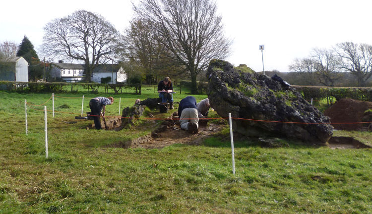 Click for the gallery page to add comments and vote (PID:84480) Tinkinswood 2