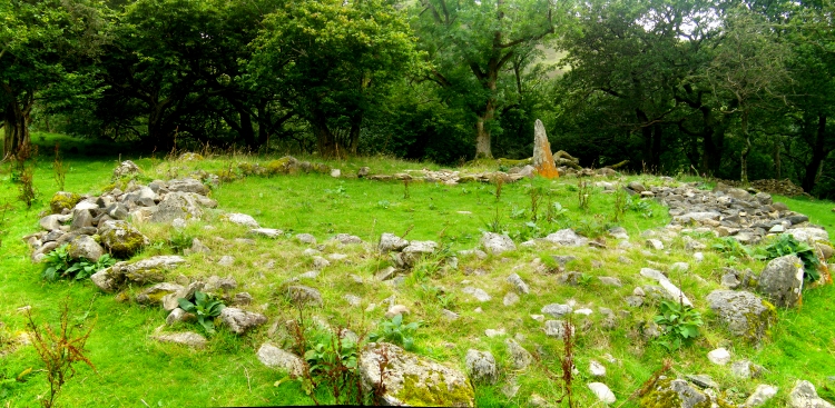 Click for the gallery page to add comments and vote (PID:94377) Coed Aber Roundhouse