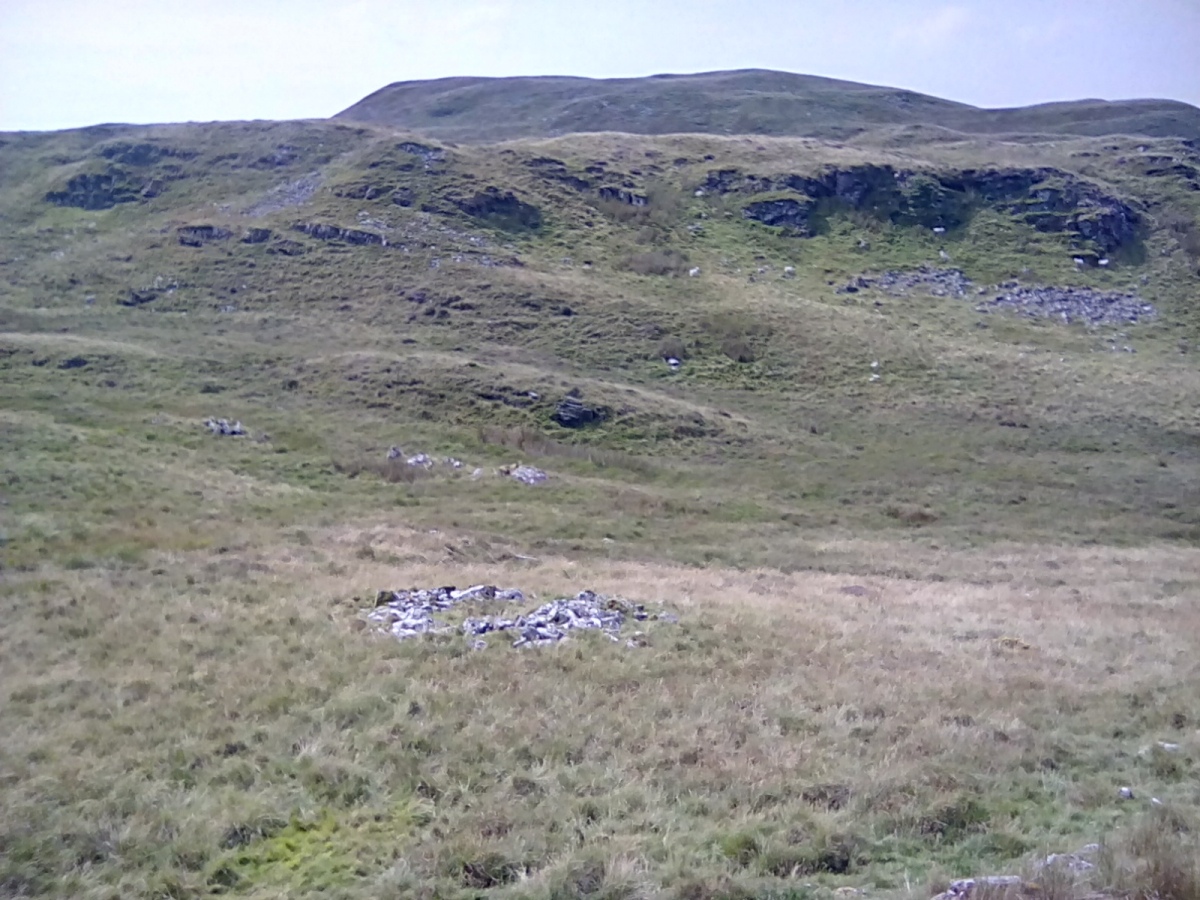 Click for the gallery page to add comments and vote (PID:214726) Cairn and cist close to Nant Bryn Llaeth