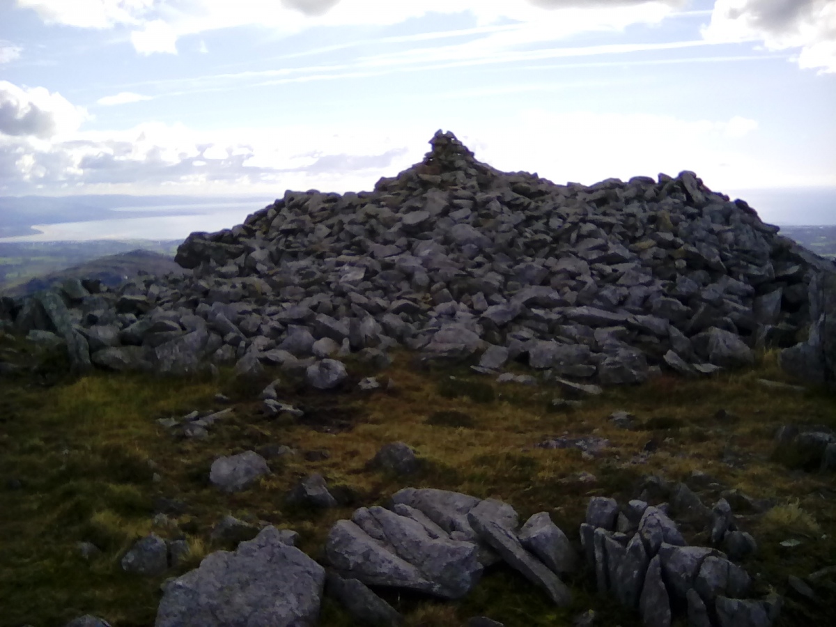 mynydd-graig-goch-round-cairn-gwynedd-megalithic-portal
