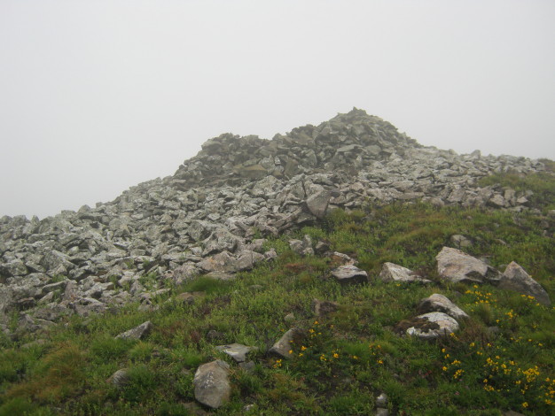Mynydd Rhiw Cairn 2