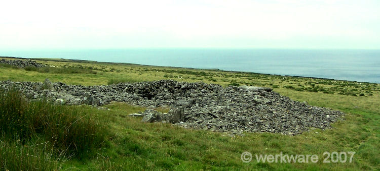 Click for the gallery page to add comments and vote (PID:27918) Carneddau Hengwm