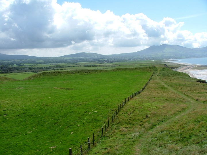 Click for the gallery page to add comments and vote (PID:13168) Dinas Dinlle