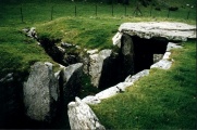 Capel Garmon Burial Chamber - PID:565