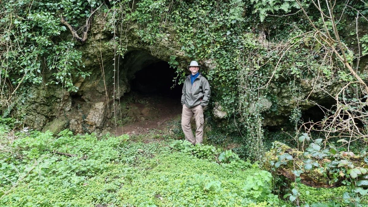 Longberry Bank Cave [Little Hoyle] Cave or Rock Shelter : The ...