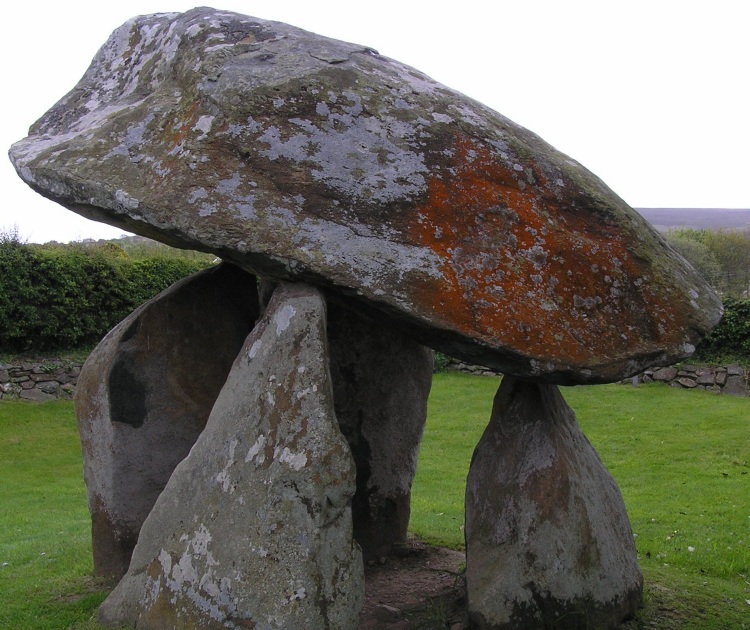 Click for the gallery page to add comments and vote (PID:30914) Carreg Coetan Arthur