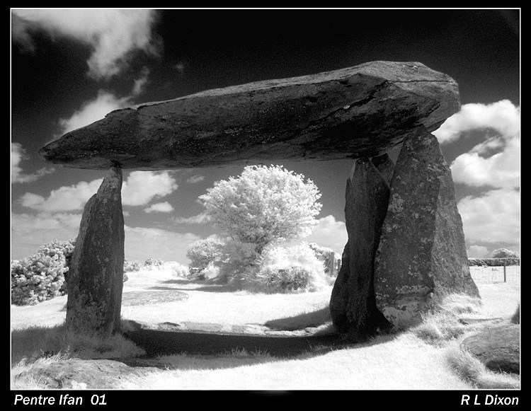 Click for the gallery page to add comments and vote (PID:21760) Pentre Ifan