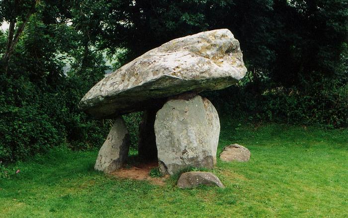 Click for the gallery page to add comments and vote (PID:128) Carreg Coetan Arthur