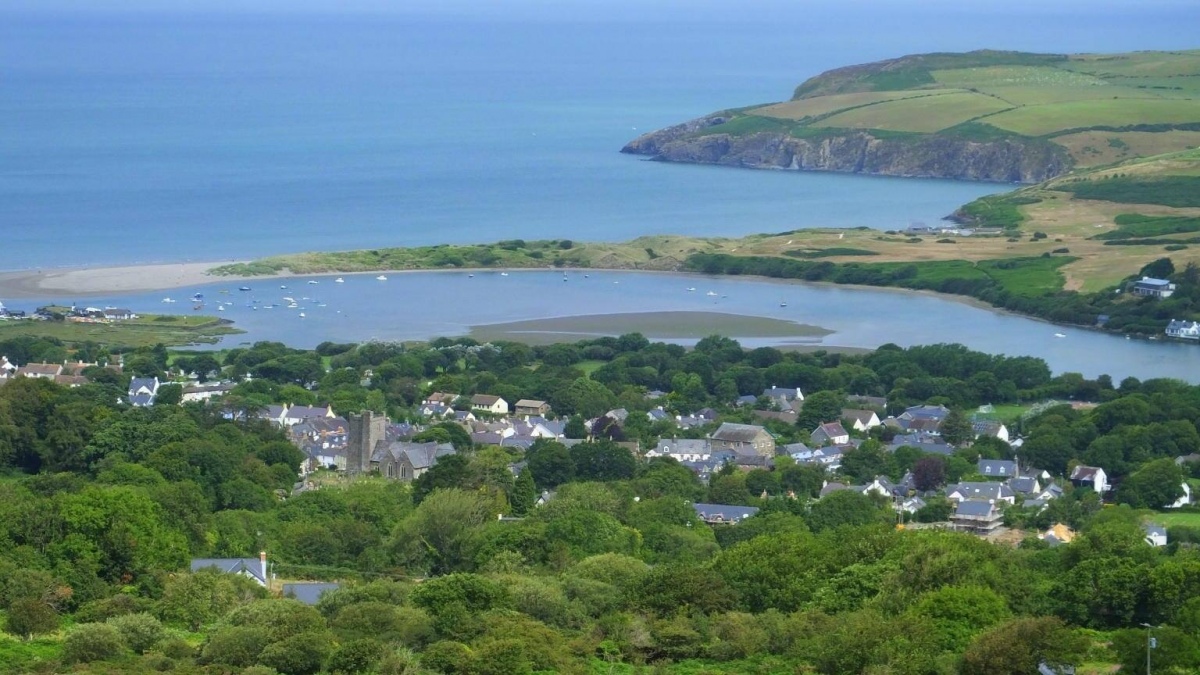 Click for the gallery page to add comments and vote (PID:217220) Mynydd Carn Ingli