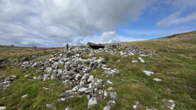 Carn Meini Tomb