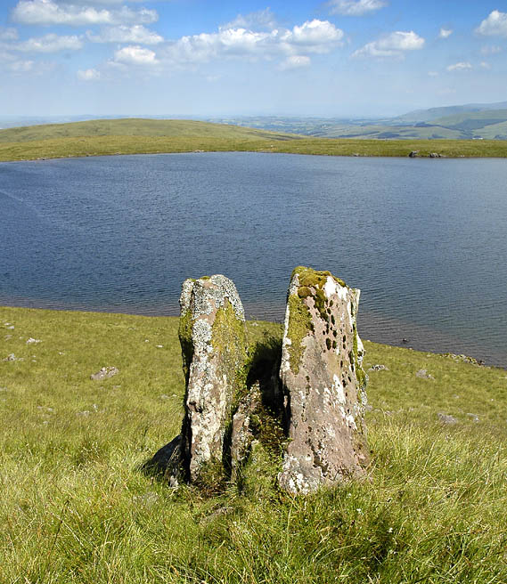 Click for the gallery page to add comments and vote (PID:15475) Llyn y Fan Fawr