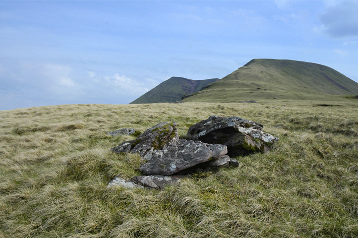 Click for the gallery page to add comments and vote (PID:13537) Rhyd Wen Fach