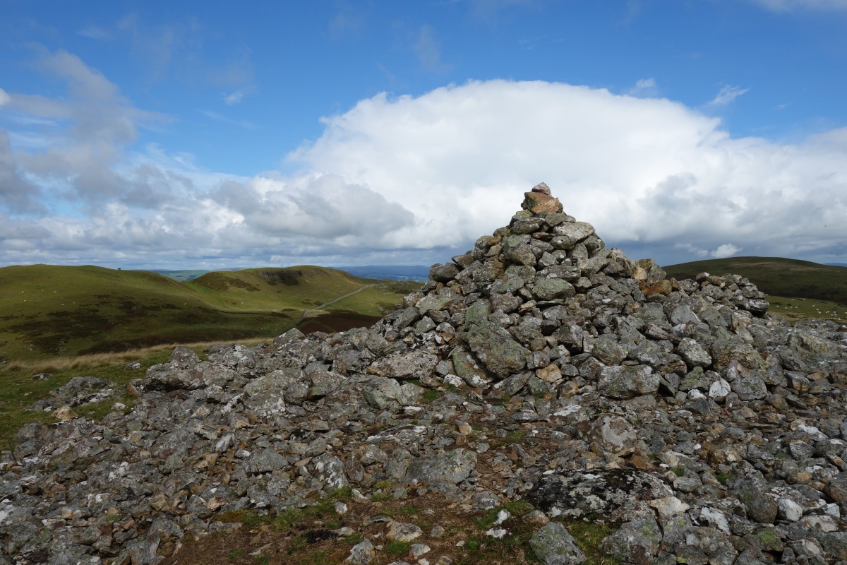 Carneddau Hill Cairn