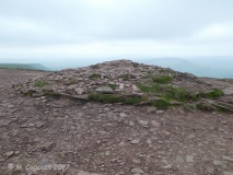 Corn Ddu Cairn