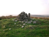 Carreg Bica Cairn - PID:123285