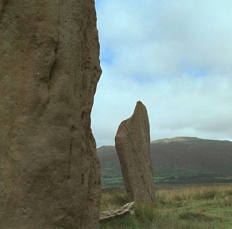 machrie1chi.jpg (82809 bytes)